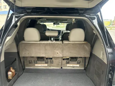 Toyota Sienna 2016 года за 9 000 000 тг. в Актау – фото 10