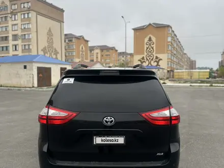 Toyota Sienna 2016 года за 9 000 000 тг. в Актау – фото 4