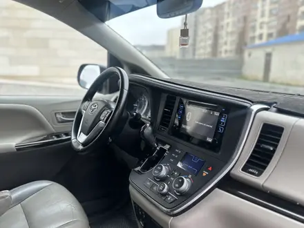 Toyota Sienna 2016 года за 9 000 000 тг. в Актау – фото 7