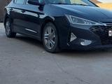 Hyundai Elantra 2019 года за 5 000 000 тг. в Шымкент – фото 4