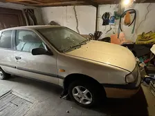Nissan Primera, 1992