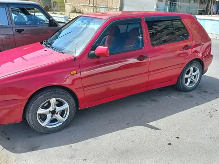 Volkswagen Golf 1995 года за 2 200 000 тг. в Актау – фото 4