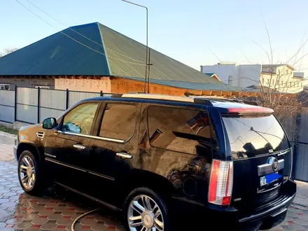 Cadillac Escalade 2009 года за 6 500 000 тг. в Алматы