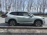 Subaru Forester 2022 года за 17 900 000 тг. в Алматы – фото 3