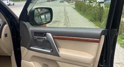 Toyota Land Cruiser 2013 года за 23 500 000 тг. в Актобе – фото 4