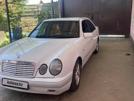 Mercedes-Benz E 280 1996 года за 2 500 000 тг. в Шымкент