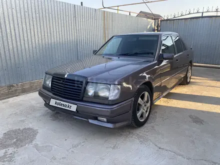 Mercedes-Benz E 230 1991 года за 1 200 000 тг. в Алматы – фото 2