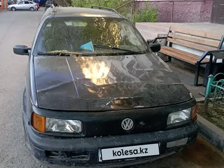 Volkswagen Passat 1993 года за 1 050 000 тг. в Астана – фото 3