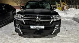 Toyota Land Cruiser 2021 годаfor46 000 000 тг. в Астана