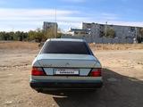 Mercedes-Benz E 300 1992 года за 800 000 тг. в Сатпаев – фото 2