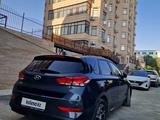 Hyundai i30 2023 года за 8 400 000 тг. в Атырау – фото 3