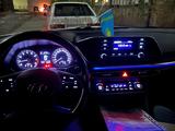 Hyundai Sonata 2023 года за 10 500 000 тг. в Актобе – фото 4
