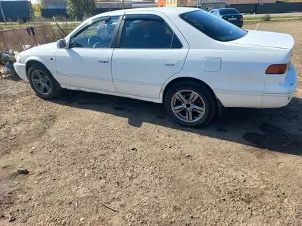 Toyota Camry 1997 года за 2 200 000 тг. в Щучинск – фото 5