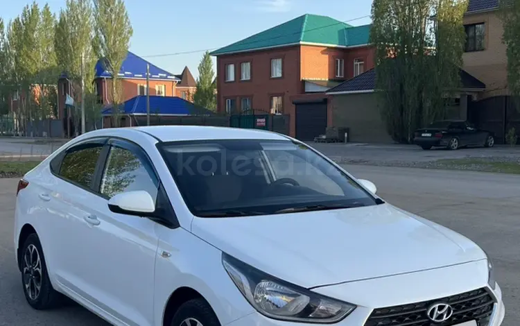 Hyundai Accent 2020 годаfor7 500 000 тг. в Актобе