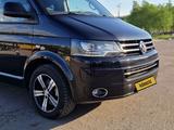 Volkswagen Multivan 2015 годаүшін17 000 000 тг. в Астана – фото 5