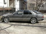 Mercedes-Benz E 260 1990 года за 1 900 000 тг. в Алматы – фото 3