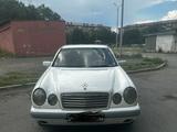 Mercedes-Benz E 240 1998 годаfor2 000 000 тг. в Сарань