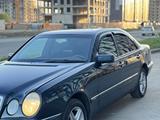 Mercedes-Benz E 280 1996 годаүшін2 950 000 тг. в Усть-Каменогорск – фото 4