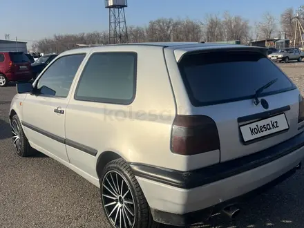 Volkswagen Golf 1992 года за 1 650 000 тг. в Алматы – фото 4