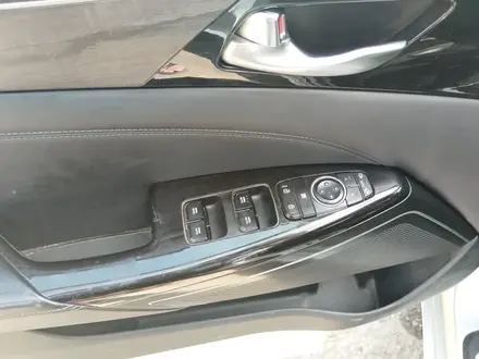 Kia K7 2020 года за 9 000 000 тг. в Алматы – фото 18