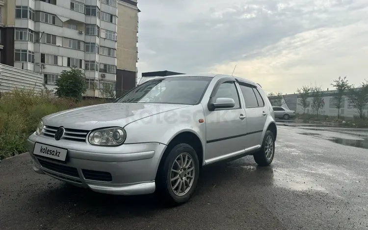 Volkswagen Golf 2000 годаүшін2 350 000 тг. в Алматы