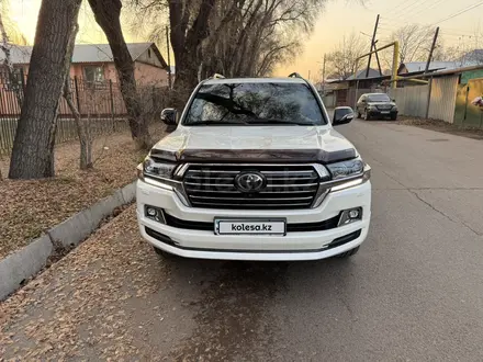 Toyota Land Cruiser 2018 года за 37 750 000 тг. в Алматы – фото 9