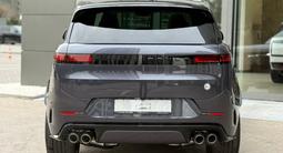 Land Rover Range Rover Sport SV 2026 года за 160 914 000 тг. в Усть-Каменогорск – фото 4