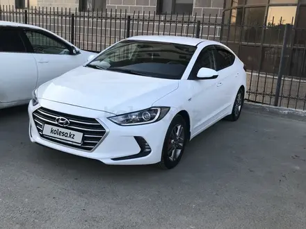 Hyundai Elantra 2018 года за 7 500 000 тг. в Актау