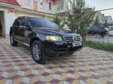 Volkswagen Touareg 2006 года за 10 500 000 тг. в Астана