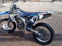 Yamaha  YZ450F 2013 годаүшін1 900 000 тг. в Караганда