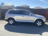 Volkswagen Touareg 2005 годаfor4 400 000 тг. в Тараз – фото 3