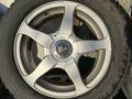 Диски с резиной Toyota 215/60 R16 5/114.3 из Японии за 120 000 тг. в Караганда