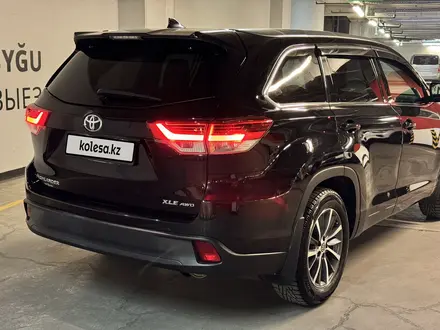 Toyota Highlander 2019 года за 16 500 000 тг. в Алматы – фото 8