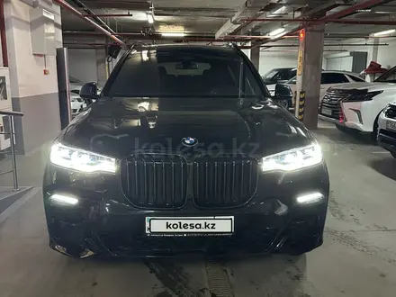 BMW X7 2022 года за 63 500 000 тг. в Астана – фото 12