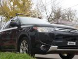 Mitsubishi Outlander 2014 года за 5 100 000 тг. в Уральск – фото 3