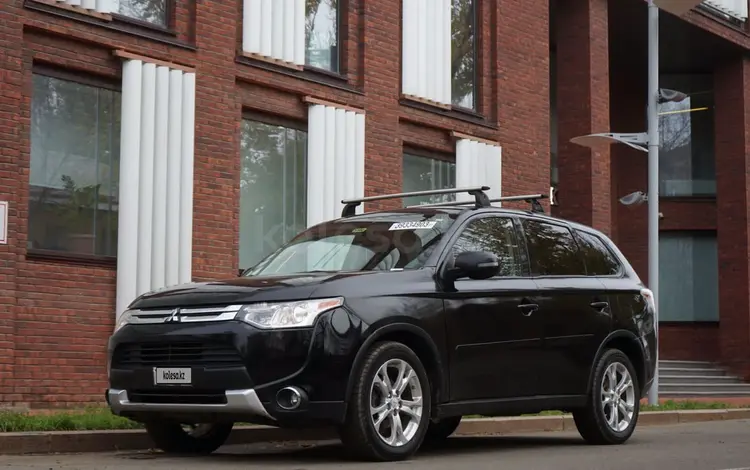 Mitsubishi Outlander 2014 годаүшін5 100 000 тг. в Уральск