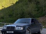 Mercedes-Benz E 260 1992 года за 1 900 000 тг. в Алматы – фото 2