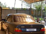 Mercedes-Benz E 260 1992 года за 1 900 000 тг. в Алматы – фото 5