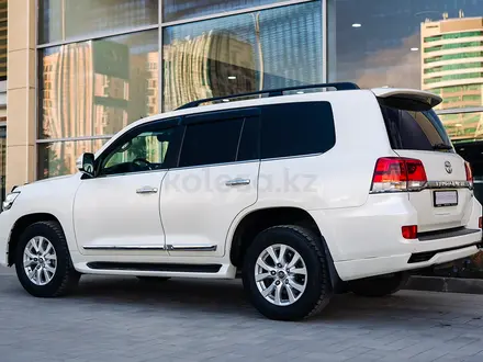 Toyota Land Cruiser 2016 года за 27 000 000 тг. в Астана – фото 6