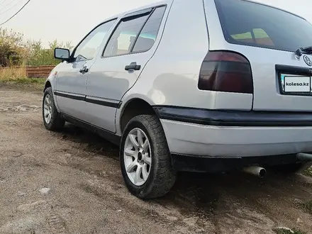 Volkswagen Golf 1993 года за 1 000 000 тг. в Алматы – фото 2