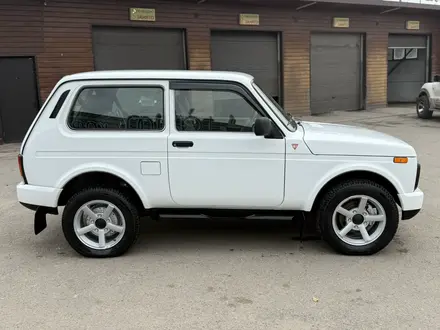 ВАЗ (Lada) Lada 2121 2018 года за 4 470 000 тг. в Алматы – фото 6