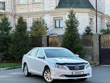 Toyota Camry 2014 года за 8 700 000 тг. в Астана