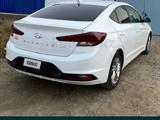 Hyundai Elantra 2020 года за 7 400 000 тг. в Атырау – фото 3