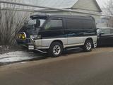 Mitsubishi Delica 1997 годаүшін2 500 000 тг. в Алматы
