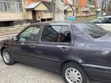 Volkswagen Vento 1994 года за 1 500 000 тг. в Тараз – фото 4