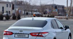 Toyota Camry 2019 года за 13 200 000 тг. в Актау – фото 4