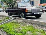 Mercedes-Benz E 200 1982 годаүшін3 500 000 тг. в Алматы – фото 2