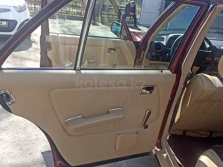 Mercedes-Benz E 200 1982 года за 2 500 000 тг. в Алматы – фото 9