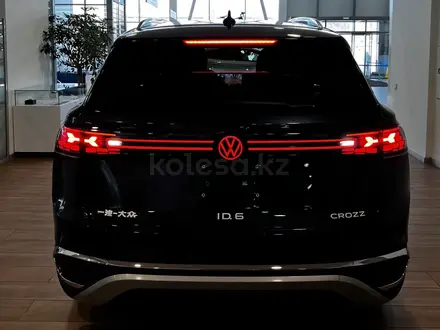 Volkswagen ID.6 Pro 2022 года за 24 857 000 тг. в Алматы – фото 4
