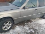 Mercedes-Benz E 230 1990 года за 900 000 тг. в Тараз – фото 2